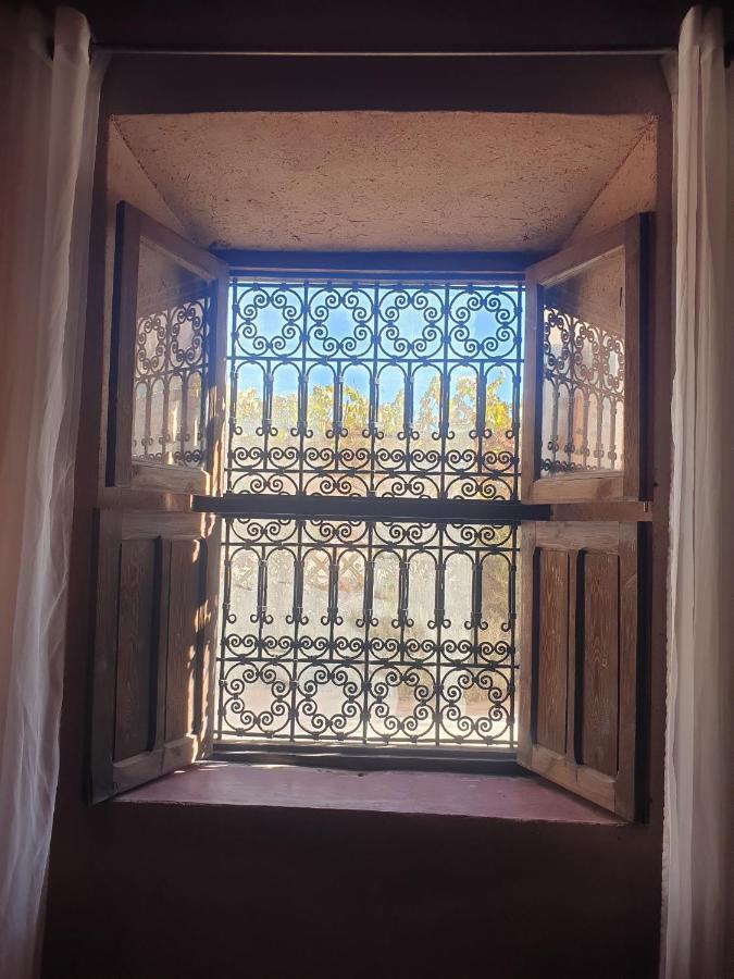 Maison D'Hotes Izza Kelaat-M'Gouna Luaran gambar
