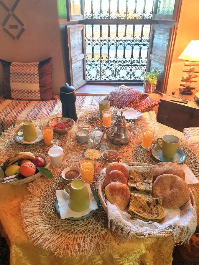 Maison D'Hotes Izza Kelaat-M'Gouna Luaran gambar